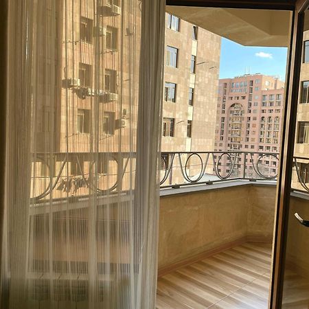 Arami Apartment Yerevan Luaran gambar